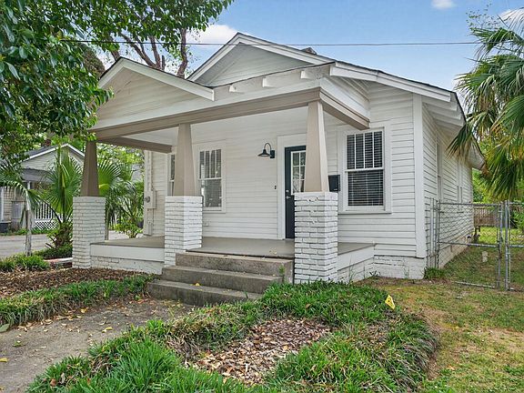 2nd image of 1911 Pickens St