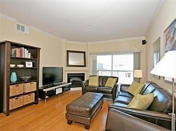 3rd image of 3401 S Bentley Ave APT 304