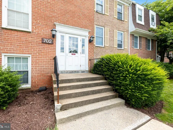 702 Quince Orchard Blvd #P-2, Gaithersburg, MD 20878