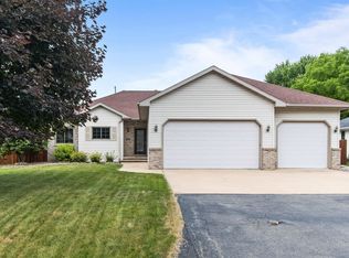 2628 W Darling St, Appleton, WI 54914