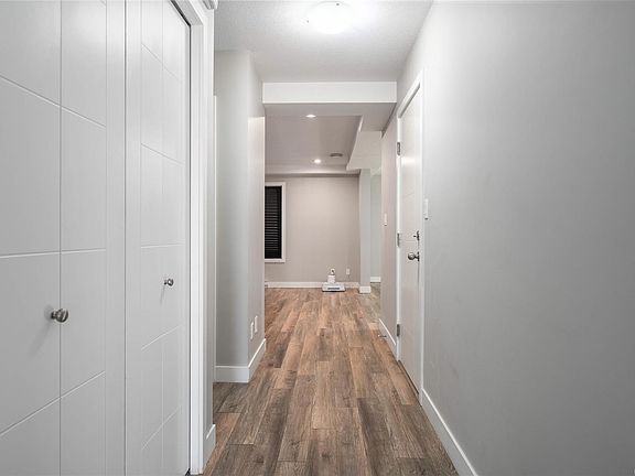 4th image of 541 Marisa St