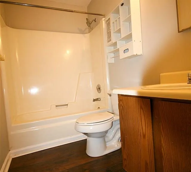 104 Westscott Dr #B — Photo 15