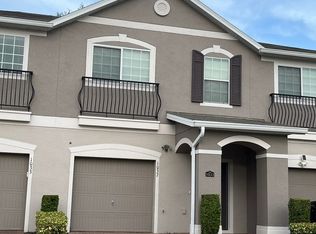 1037 Honey Blossom Dr, Orlando, FL 32824