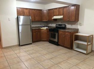 2603 29th St #2, Astoria, NY 11102
