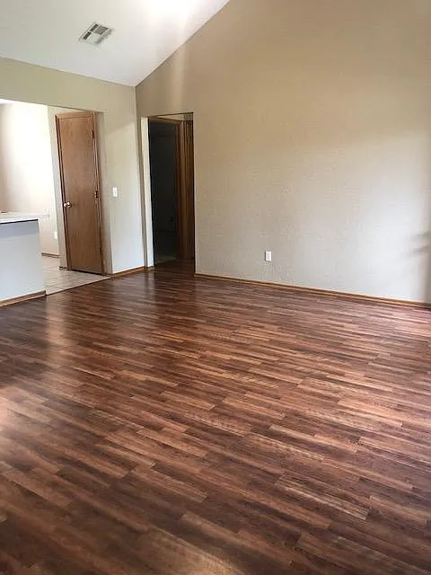 3 bed, 1224 sqft, $1,495 — Photo 3
