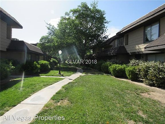 3rd image of 6151 Meadow Vista Ln