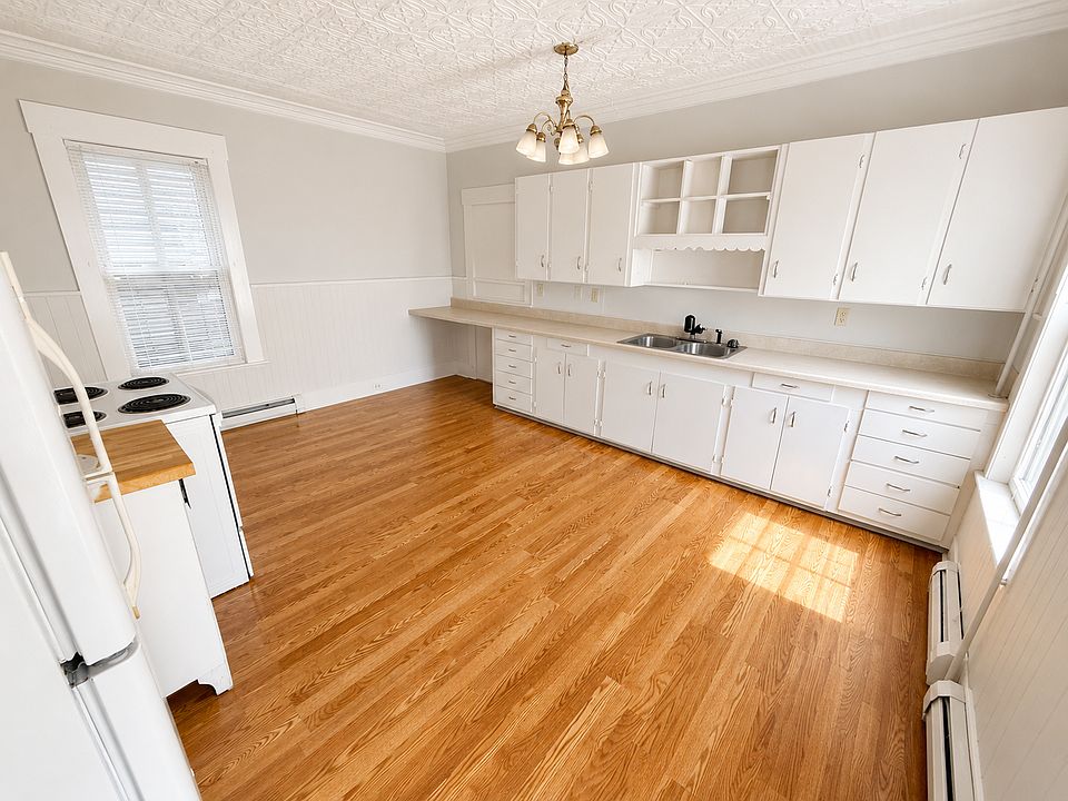 1st image of 40 Highland St #B