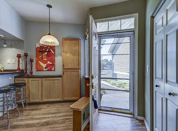 2nd image of 1924 Christensen Ave