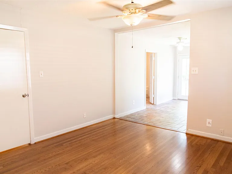 3314 Rochdale St — Photo 14