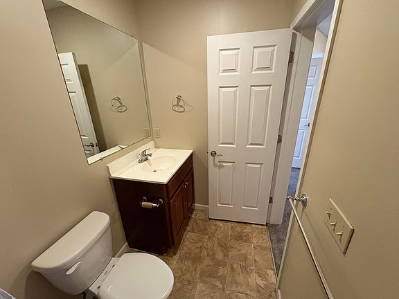 5th image of 17 Belvidere St APT 305