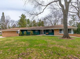 1221 Gilbert Rd, Madison, WI 53711