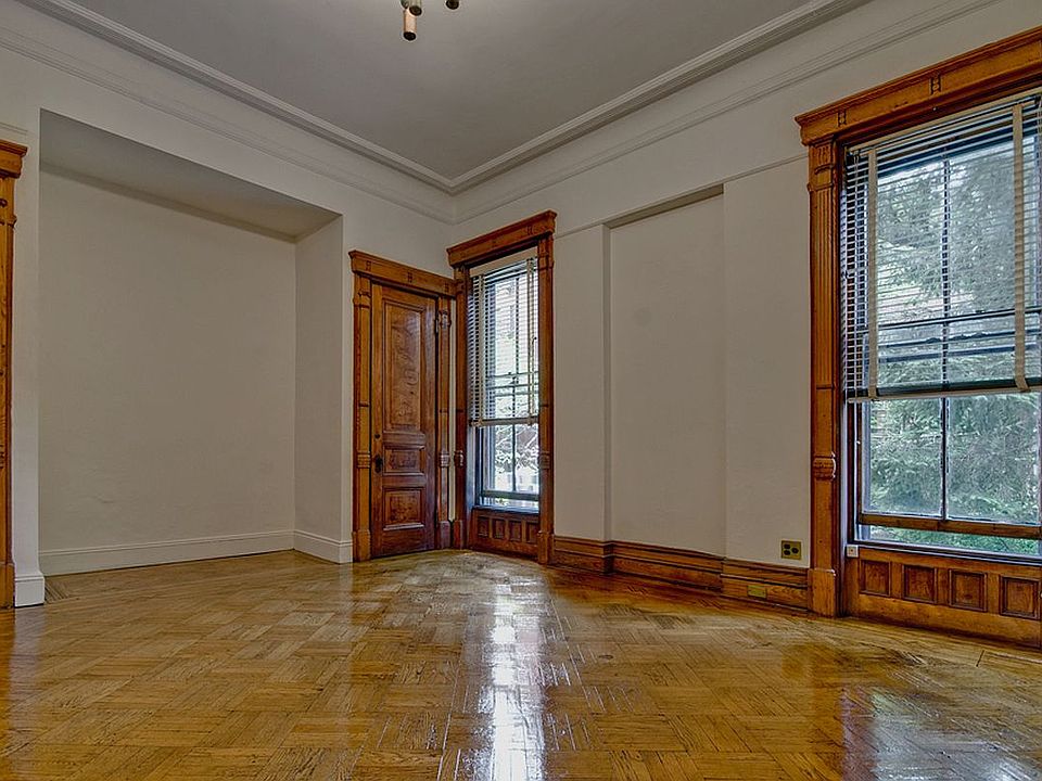 1st image of 832 Union St