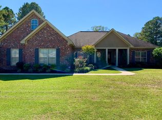 4 Vidalia Dr, Hattiesburg, MS 39402