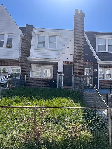 936 Brill St Photo 1