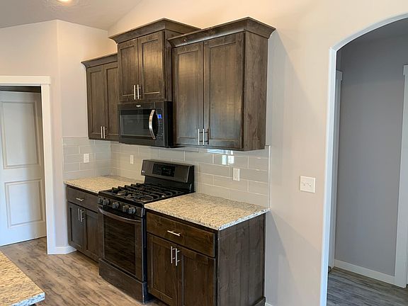 4th image of 9010 E Garverdale Dr