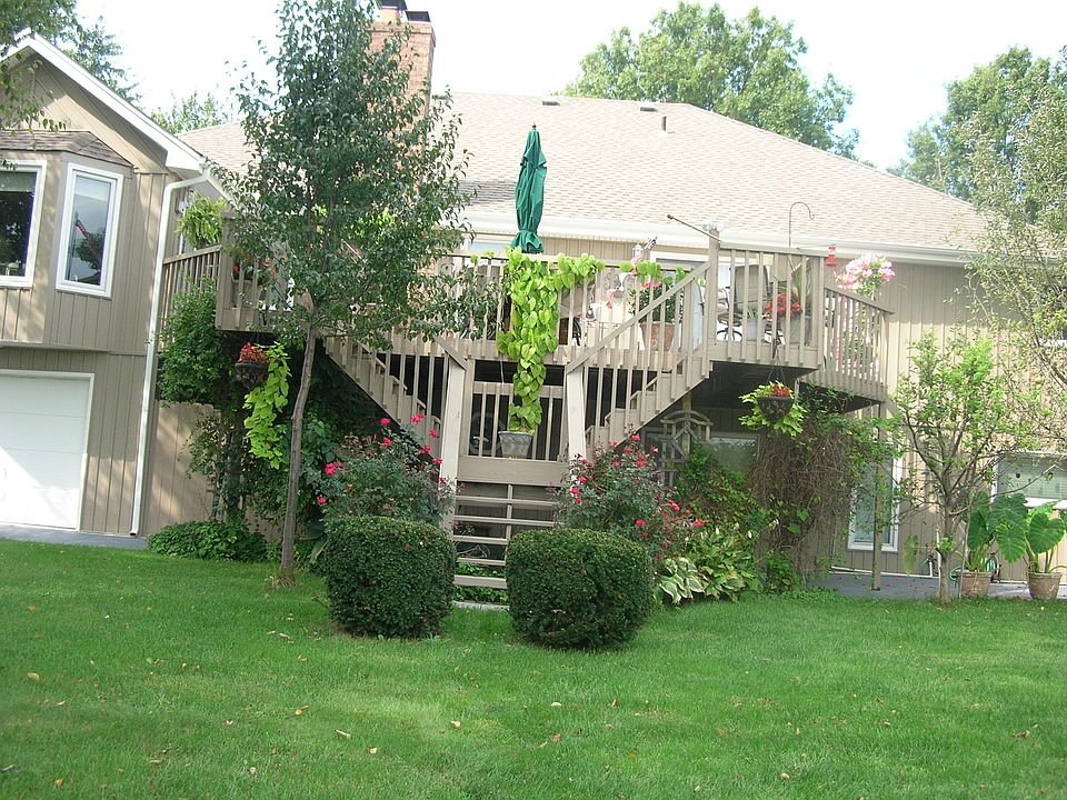2nd image of 5103 SW Kingfisher Dr