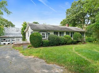 54 Manomet Point Rd, Plymouth, MA 02360