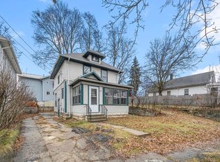 520 W Trail St, Jackson, MI 49201