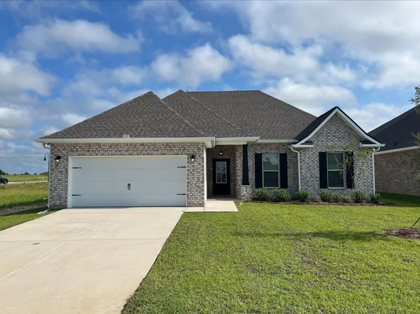 25 Hydrangea Blvd, Freeport, FL 32439