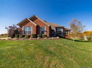 1386 Blossom Way NE, Corydon, IN 47112