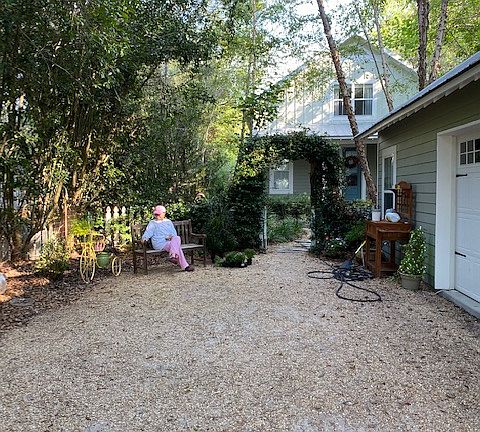 Arch going into Courtyard