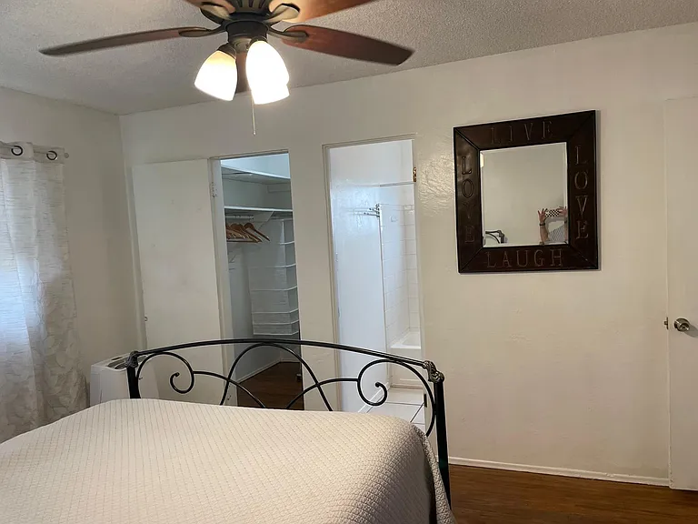 4068 Oakcrest Dr #3 — Photo 12