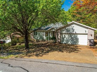 70 Almeria Way, Hot Springs, AR 71909