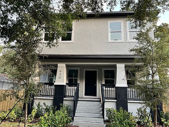 3rd image of 620 15th Ave S