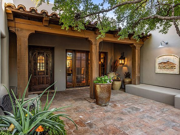 4th image of 8300 E DIXILETA Drive #211