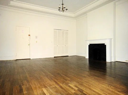 Rented by Balass Ralph, LREB | media 51