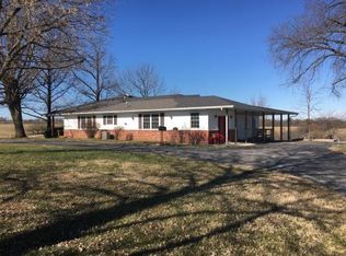 255 E Dade 92, Greenfield, MO 65661