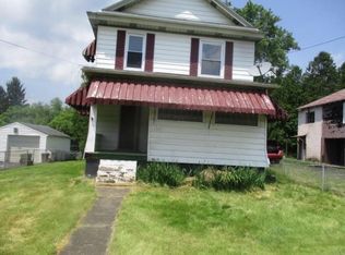 197 Main St, Smock, PA 15480