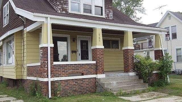 2nd image of 1707 Garden Ct