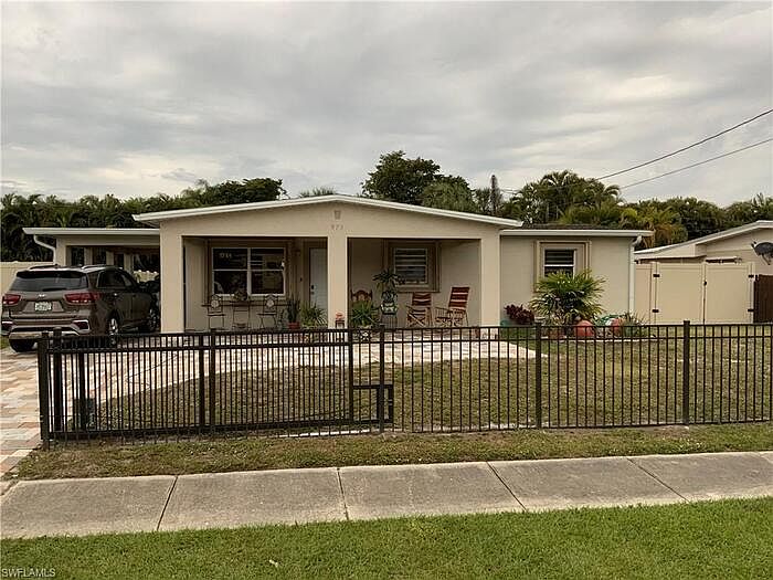 1st image of 971 Orange Blossom Ln
