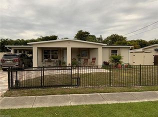 971 Orange Blossom Ln, North Fort Myers, FL 33903