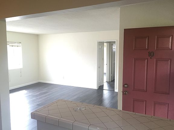 5th image of 1050 Hornblend St APT 10