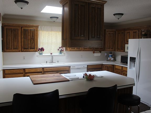 4th image of 3805 Fairhaven Ct