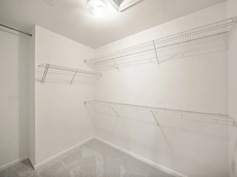 1431 Occoquan Heights Ct — Photo 30