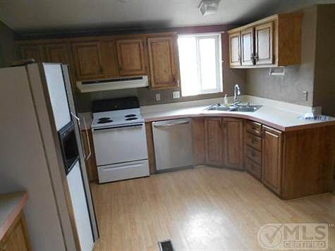 4th image of 3870 Lake Earl Dr