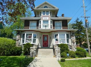 203 Jefferson St, Valparaiso, IN 46383