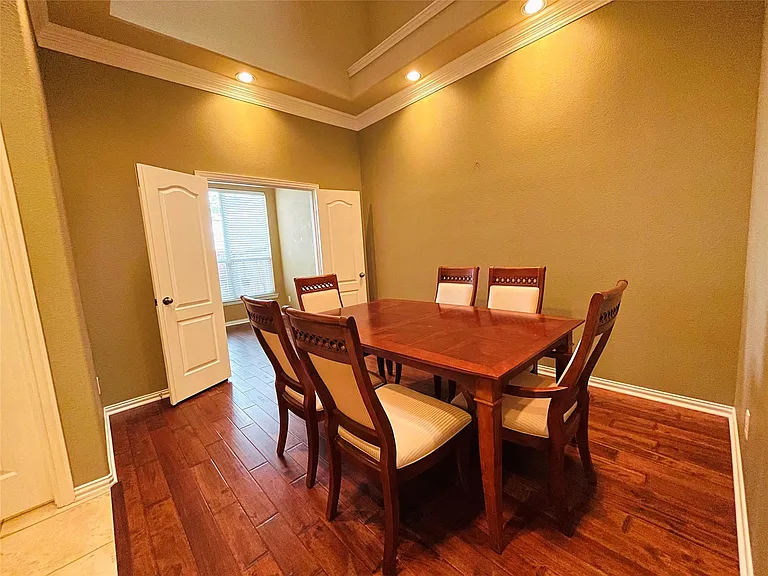 40 Emerald Pond Dr — Photo 13