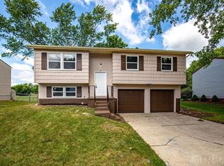 148 Lexington Farm Rd, Englewood, OH 45322