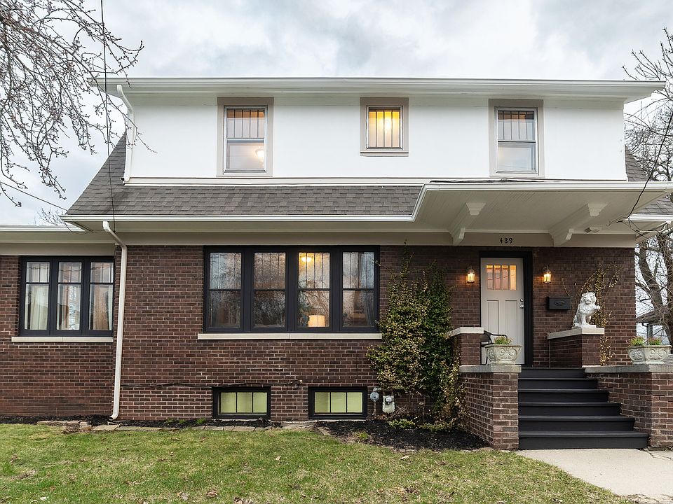 1st image of 489 Division St