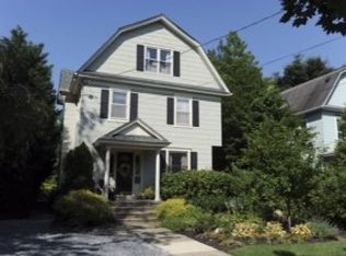 209 8th Ave, Haddon Heights, NJ 08035