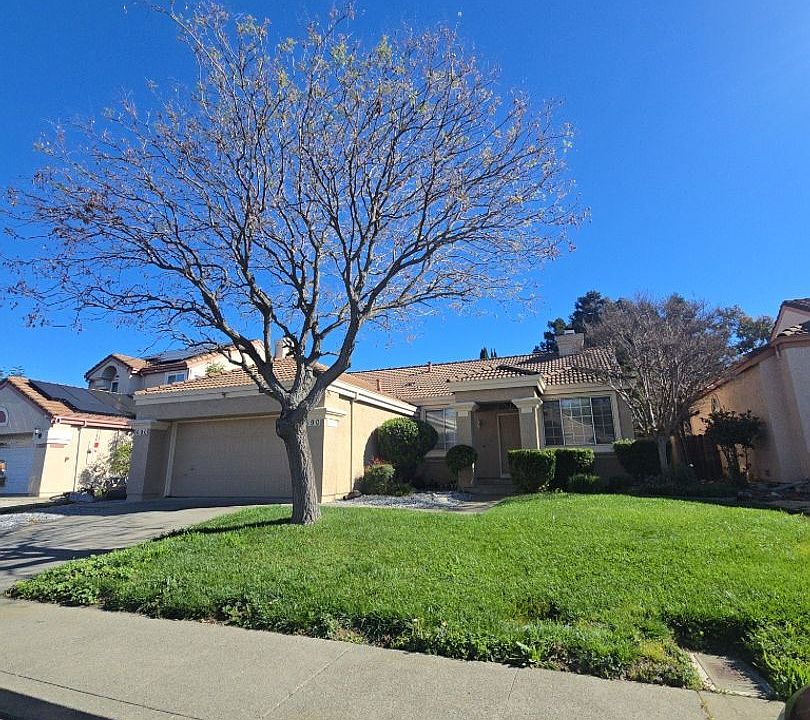 1st image of 690 Laurelwood Cir
