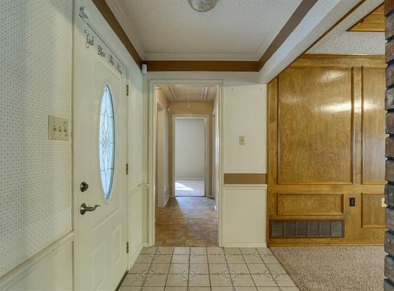 3rd image of 606 Wisterglen Dr
