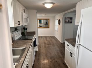 213 Jessica St S #A & B, Nokomis, FL 34275