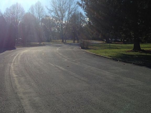 4th image of 7 Bradner Dr