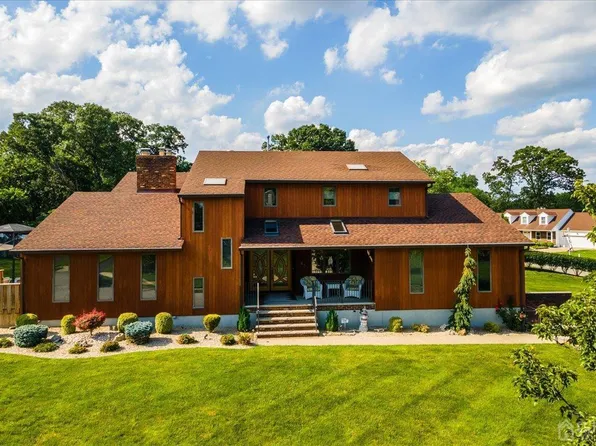 45 Eugene Blvd, South Amboy, NJ 08879