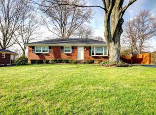 9113 Waltlee Rd, Louisville, KY 40291